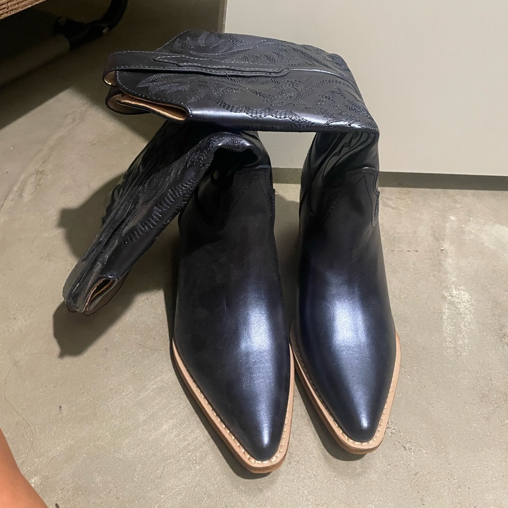 Perfect cowboy boots